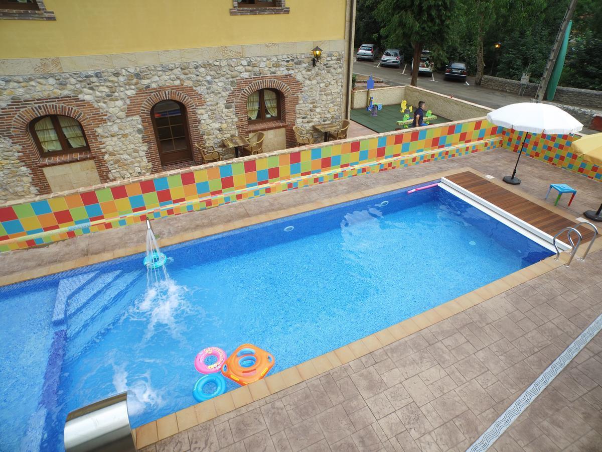 Hotel Trapa Soto De Cangas Exterior photo